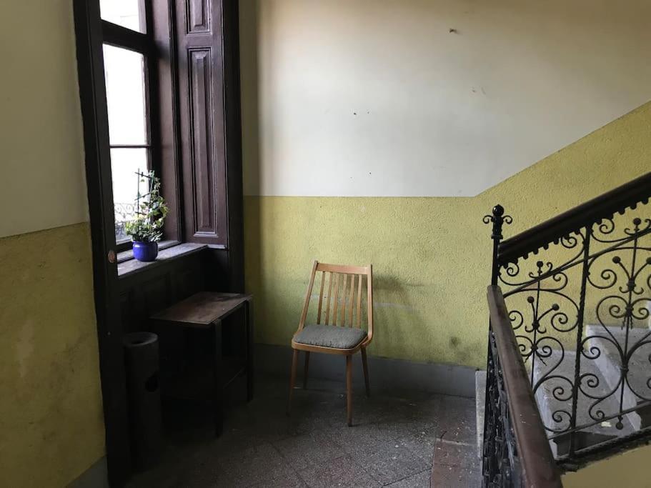 Perfect Location,Newly Decorated Modern, Large Place 60 M2, Really Quiet So You Can Have A Good Night Sleep, Ac, Netflix, Smart Tv, High-Speed Internet, World Famous New York Cafe Only 10 Minutes Walk Budapest Esterno foto