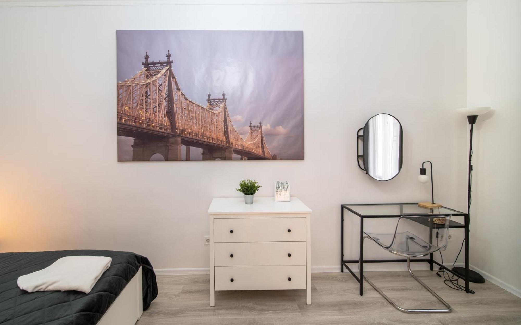 Perfect Location,Newly Decorated Modern, Large Place 60 M2, Really Quiet So You Can Have A Good Night Sleep, Ac, Netflix, Smart Tv, High-Speed Internet, World Famous New York Cafe Only 10 Minutes Walk Budapest Esterno foto